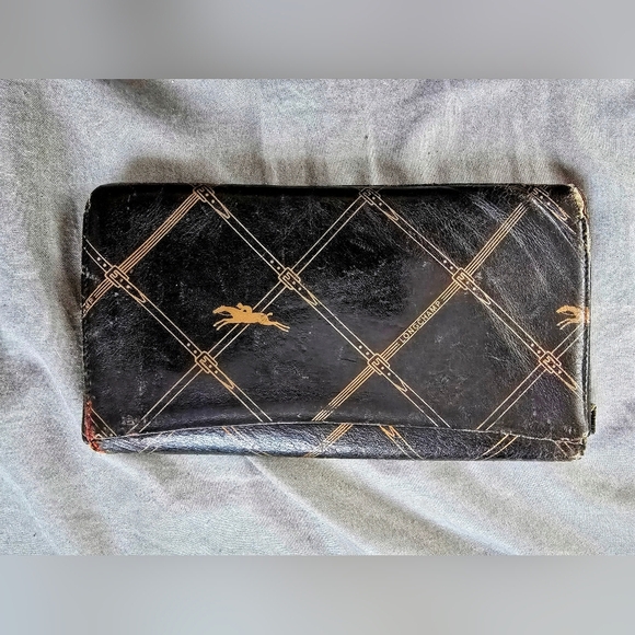 REHAB - Vintage Longchamp Long Black and Gold Wallet - Picture 2 of 7